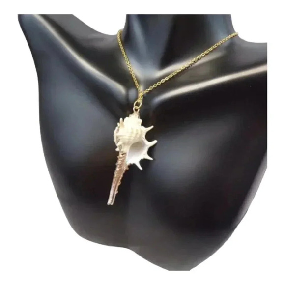 Spiked Golden Conch Shell Necklace - Picture 3 of 6